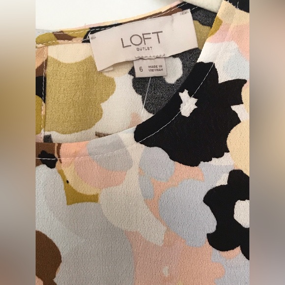 NWOT Loft Dress - Picture 2 of 6